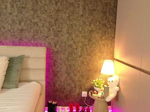 chloebellex live cam on BongaCams