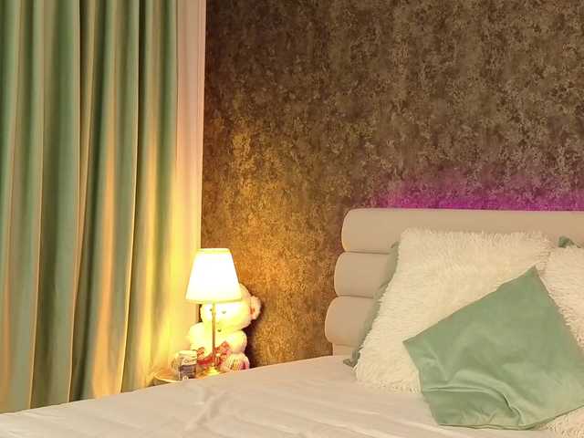 chloebellex live cam on BongaCams