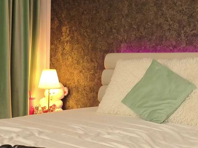 chloebellex live cam on BongaCams