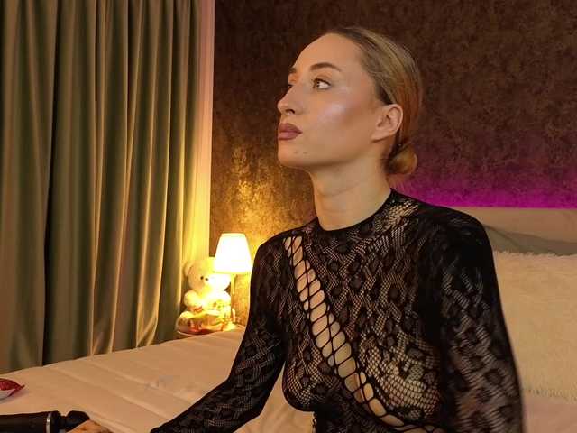 chloebellex live cam on BongaCams