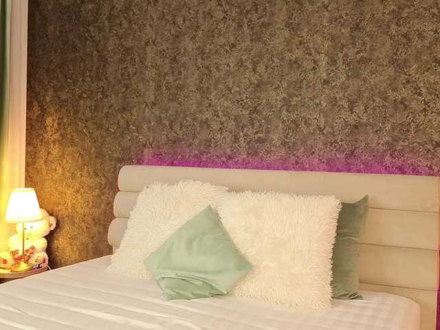 chloebellex live cam on BongaCams