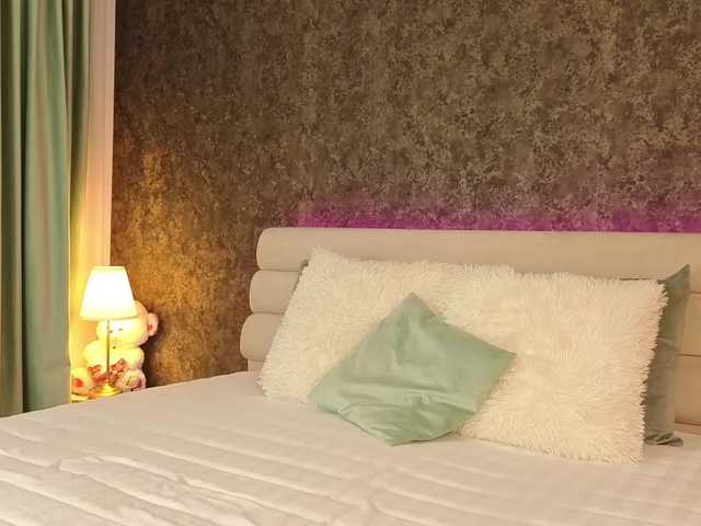 chloebellex live cam on BongaCams