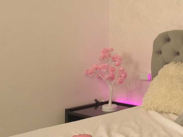 chloebellex live cam on BongaCams