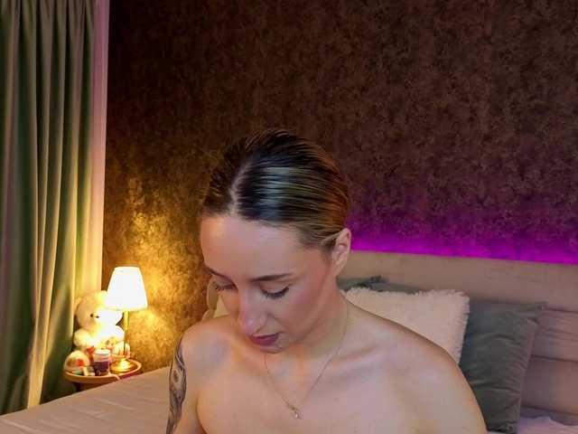 chloebellex live cam on BongaCams