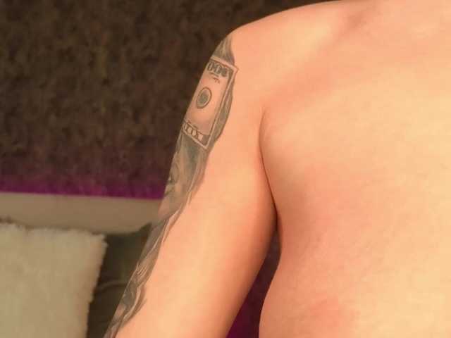 chloebellex live cam on BongaCams