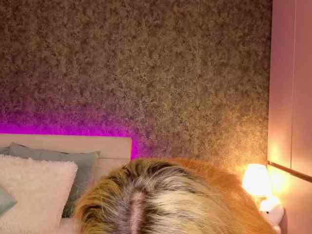 ChloeBelleX webcam