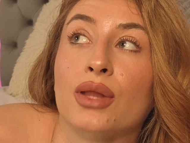 ChloeBelleX