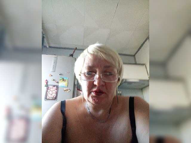 Machenka1 live webcam show