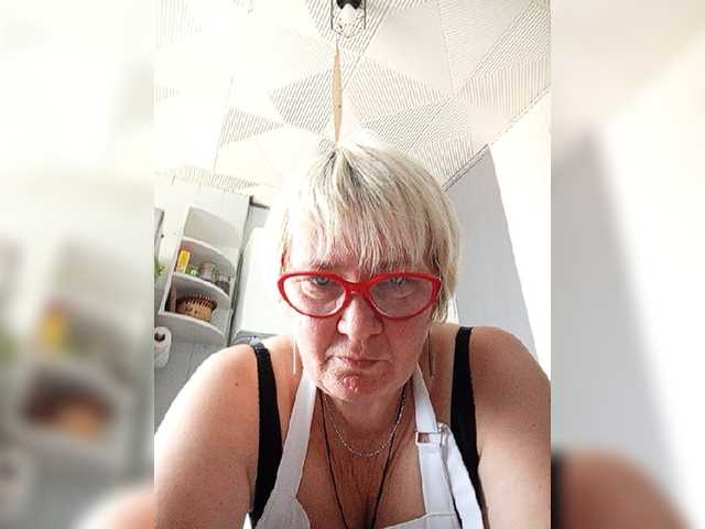 Machenka1 live cam on BongaCams
