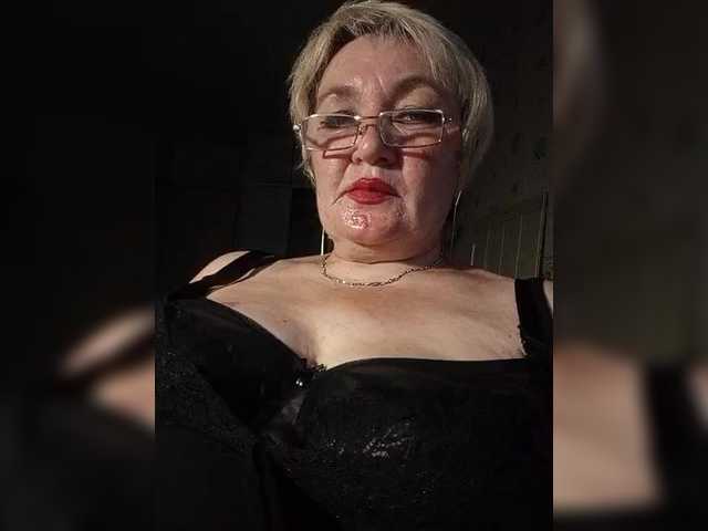 Machenka1 live cam on BongaCams