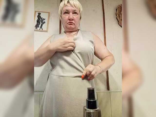 Machenka1 live cam on BongaCams