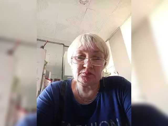 Machenka1 live webcam show