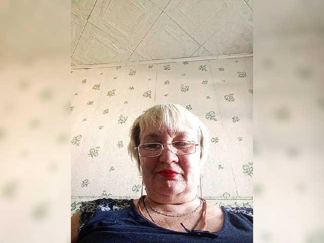 Machenka1 live cam on BongaCams