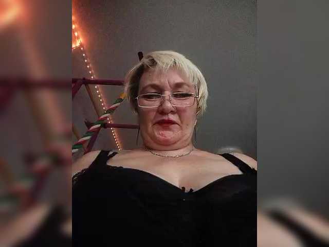 Machenka1 live cam on BongaCams
