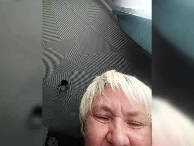 Machenka1 live cam on BongaCams