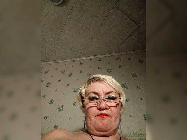 Machenka1 live cam on BongaCams