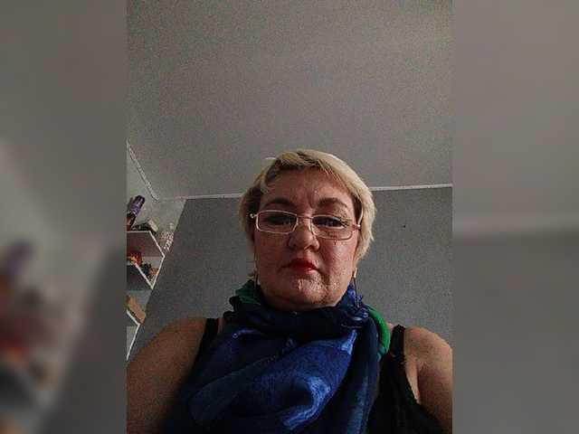 Machenka1 live cam on BongaCams