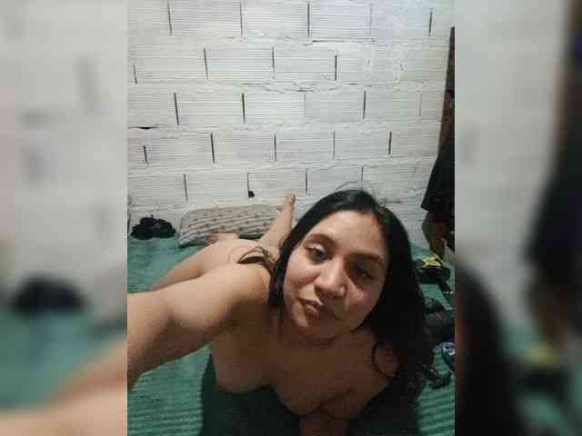Afroditasexy6776 webcam