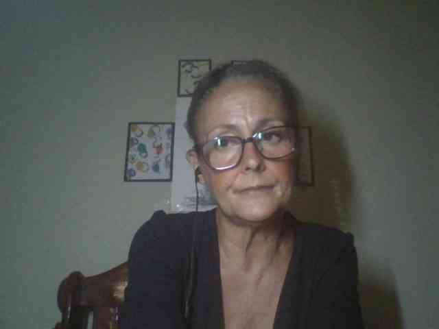 Cutie1972a webcam