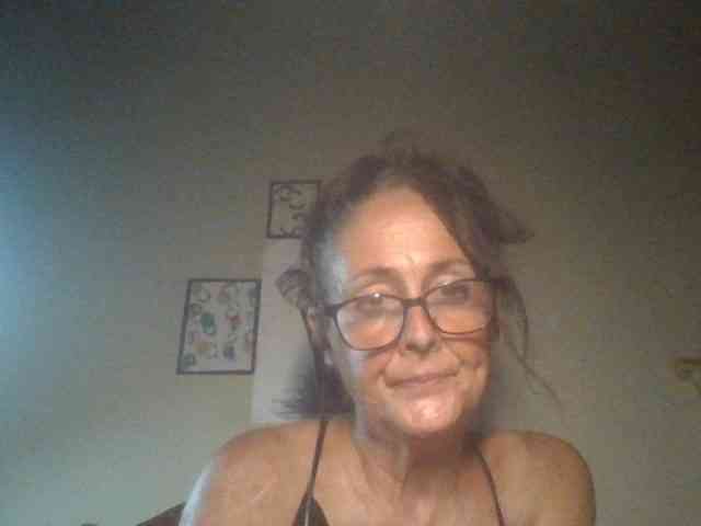Cutie1972a webcam