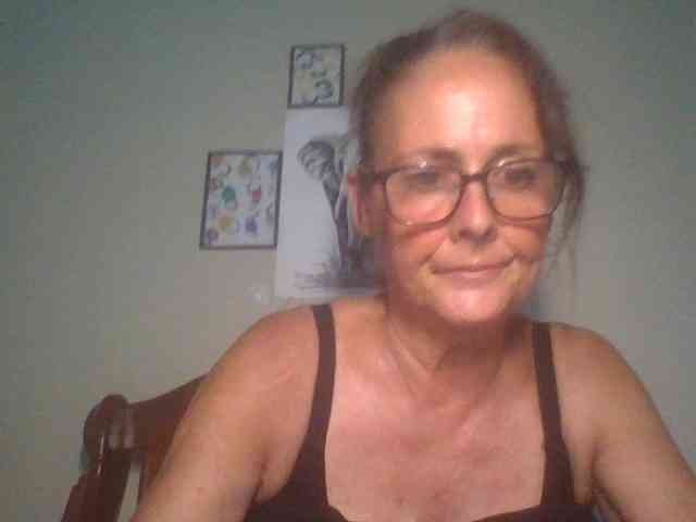 Cutie1972a webcam