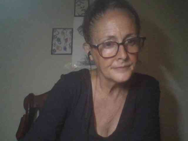 Cutie1972a webcam