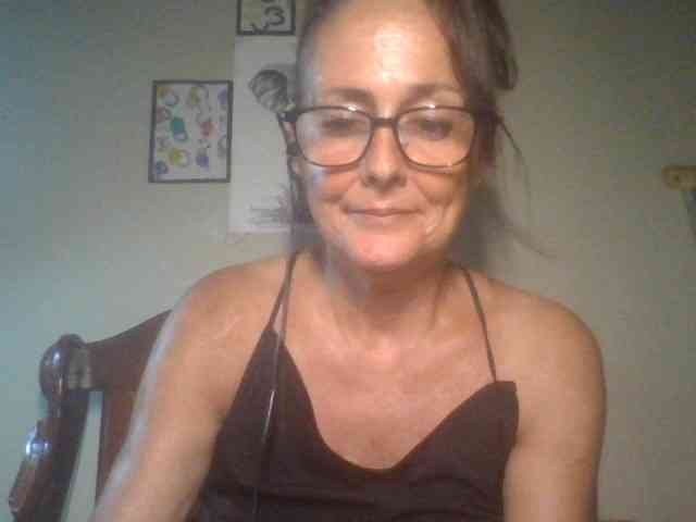 Cutie1972a webcam