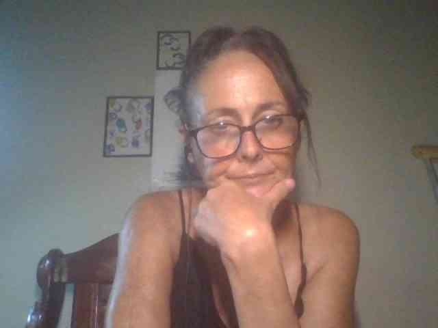 Cutie1972a webcam