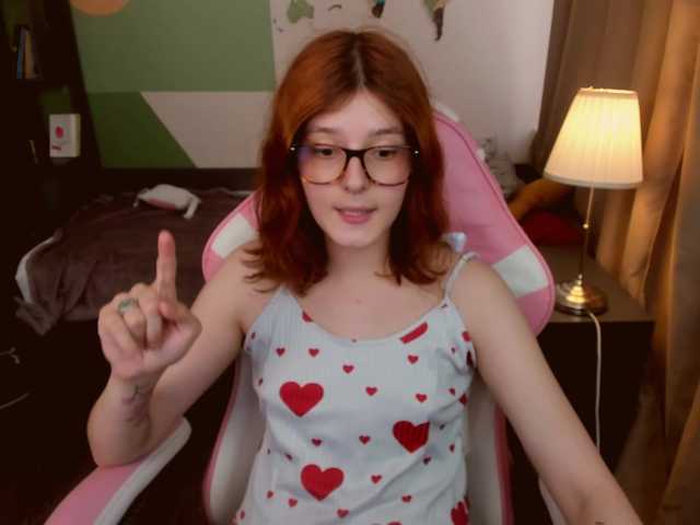 TamilaLim live webcam show