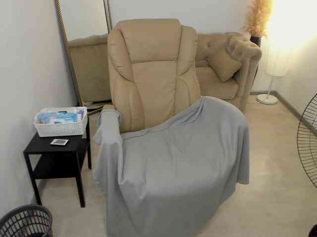 TamilaLim webcam
