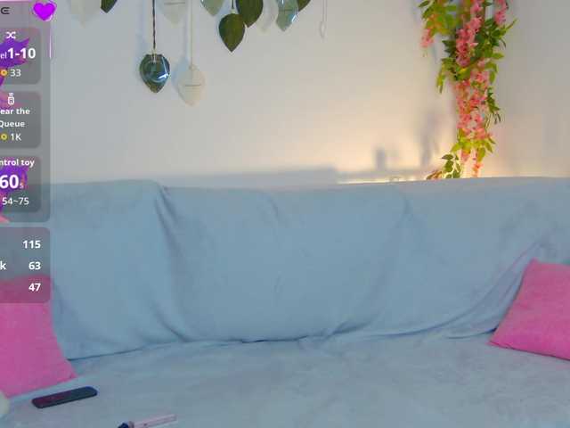 PollyRedhead live cam on BongaCams