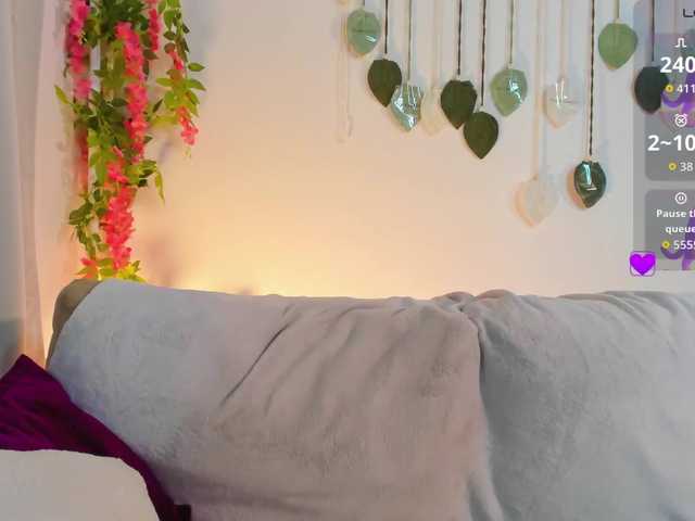 PollyRedhead live cam on BongaCams
