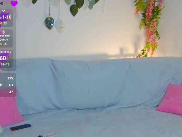 PollyRedhead webcam