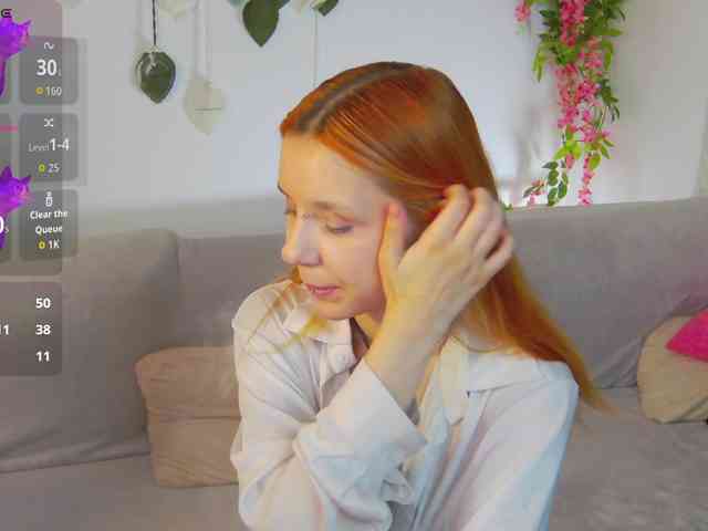 Модель: PollyRedhead