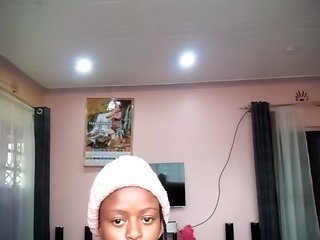 Bellalynn59's Live Webcam