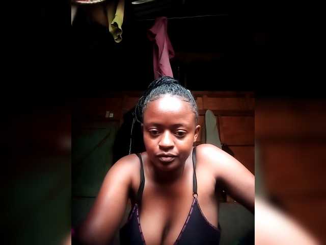 Bellalynn59 live cam on BongaCams