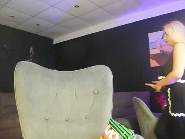 AstridJade live cam on BongaCams