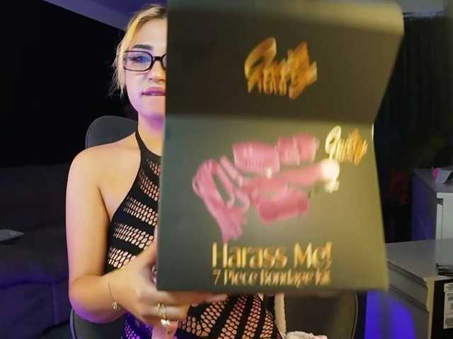 AstridJade live cam on BongaCams