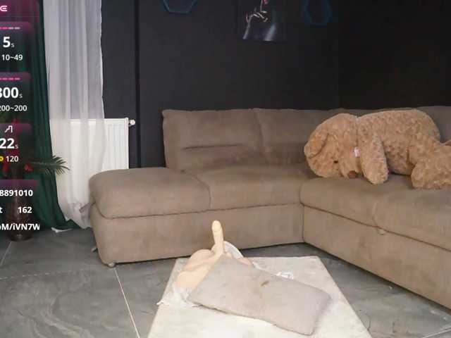 AstridJade live cam on BongaCams