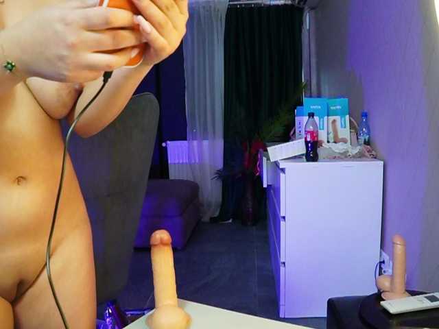 AstridJade live cam on BongaCams