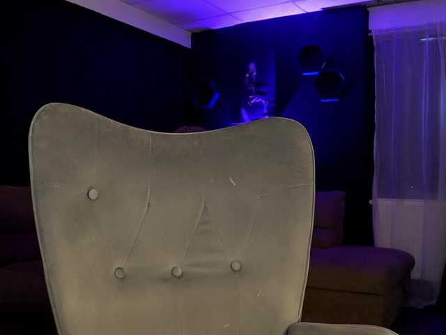 AstridJade live cam on BongaCams