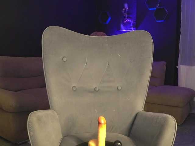 AstridJade live cam on BongaCams