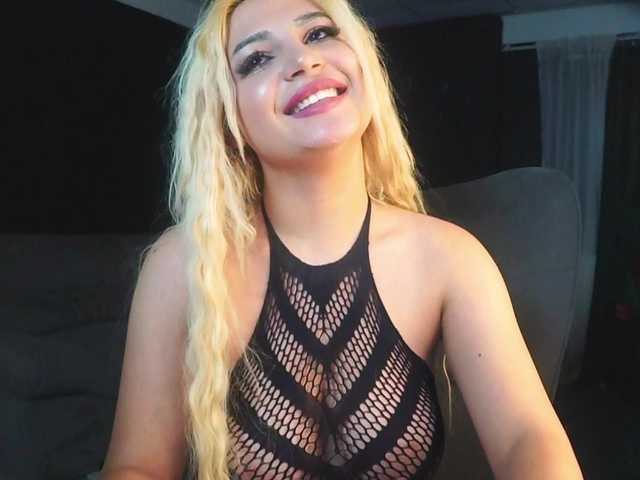 AstridJade live cam on BongaCams