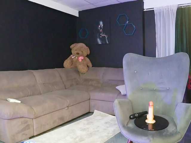 AstridJade live cam on BongaCams