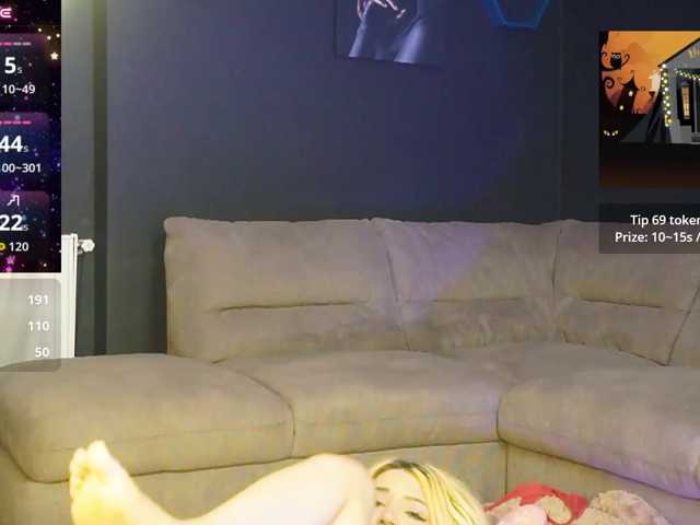 AstridJade live cam on BongaCams