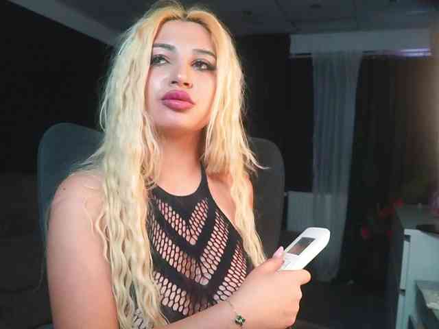 AstridJade webcam