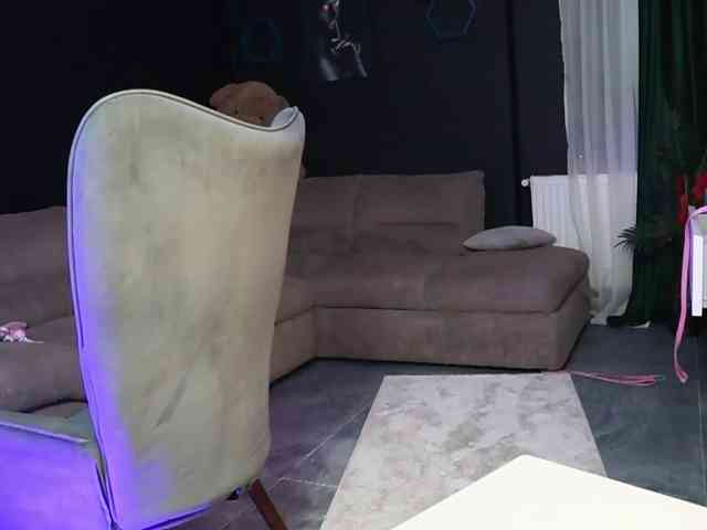 AstridJade webcam