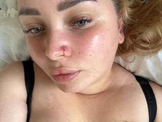 kira7804561