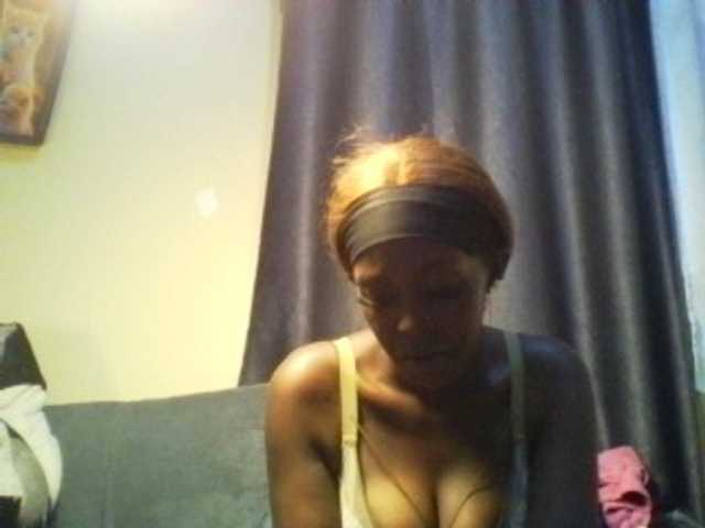 Betsy3 live webcam show