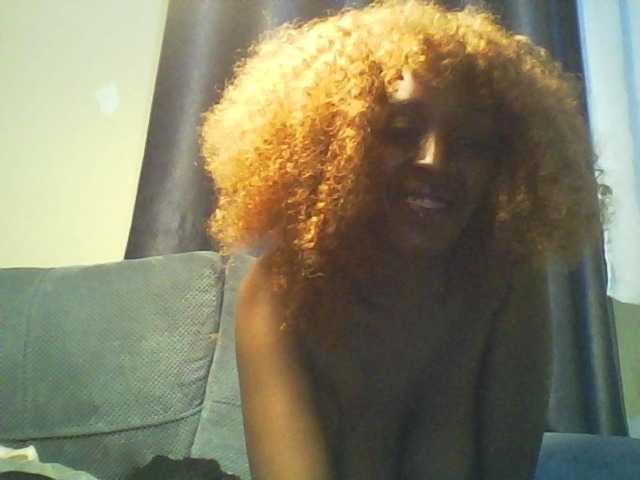 Betsy3 live webcam show